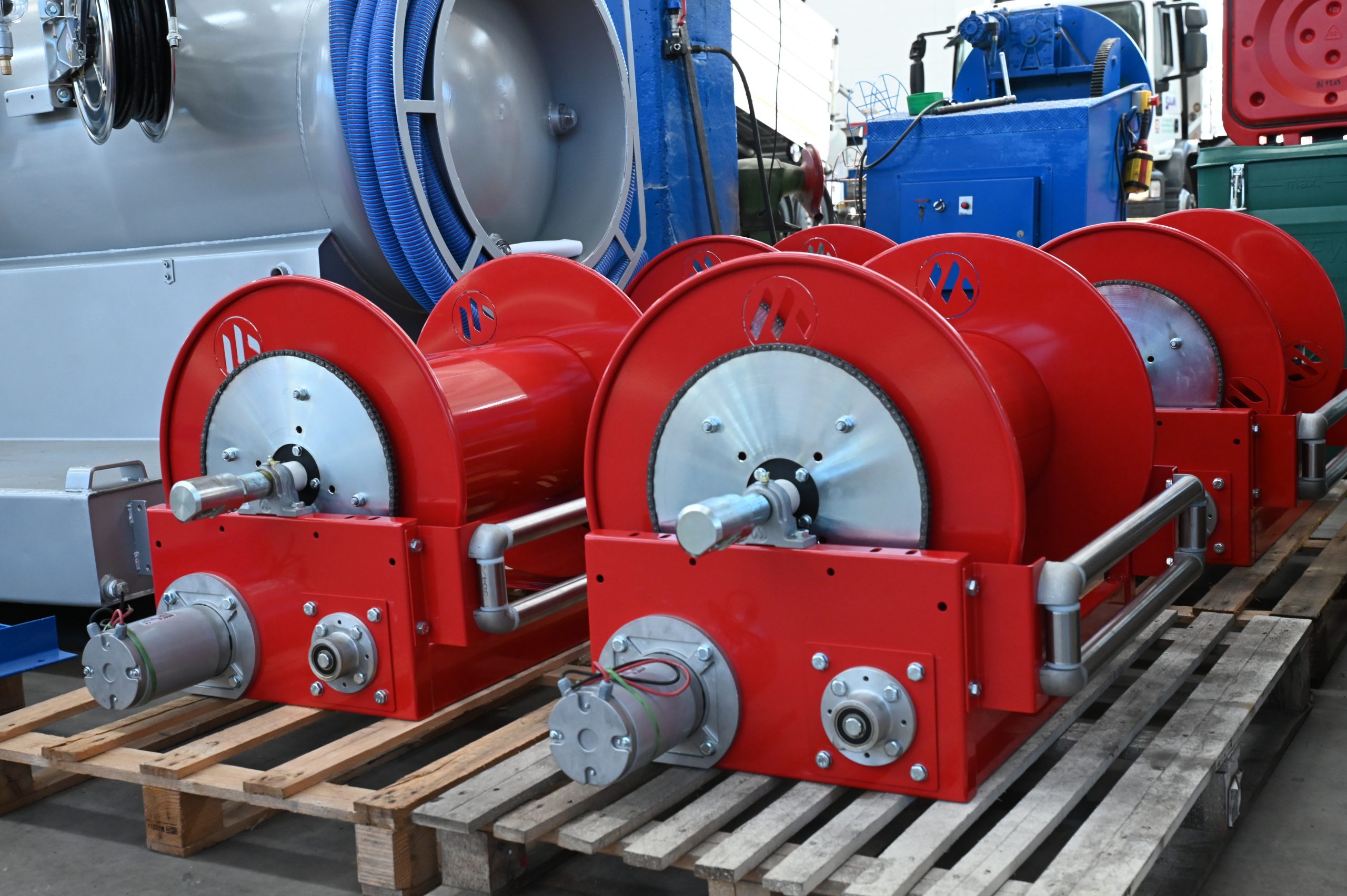 vehicular_fire_hose_reels